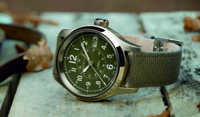 Première montre auto budget 600 EUR Khaki-14