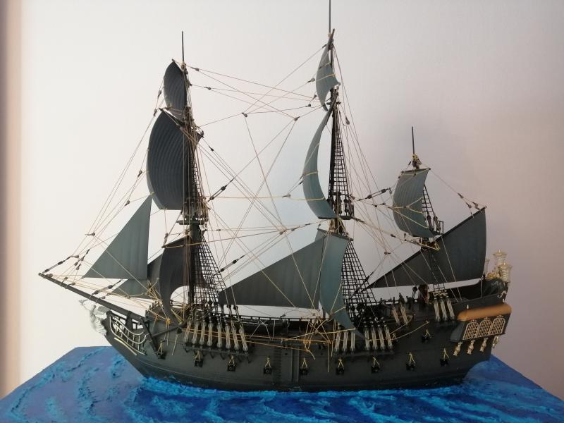 *  1/72  Le Blackpearl        Revell  - Page 8 15310