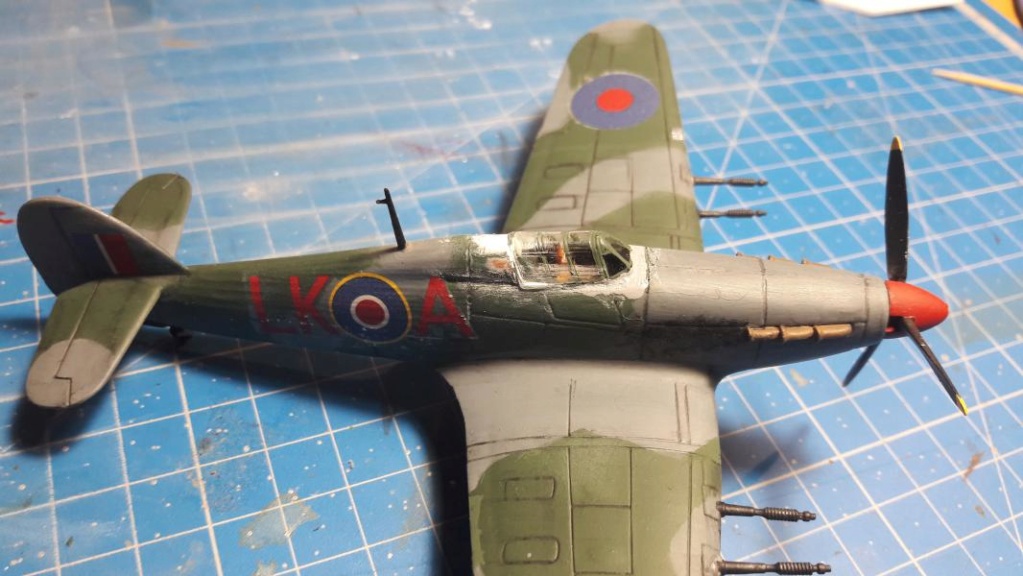 PK -11 Hawlker Hurricane IIC 1/72 Matchbox FINI!!!!!!! - Page 2 3213