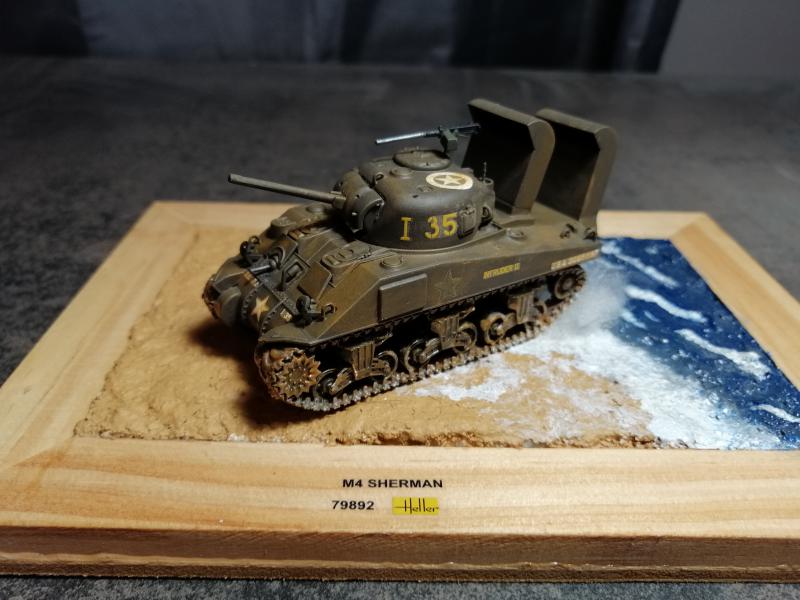 *1/72     Sherman M4 Heller  - Page 2 3328