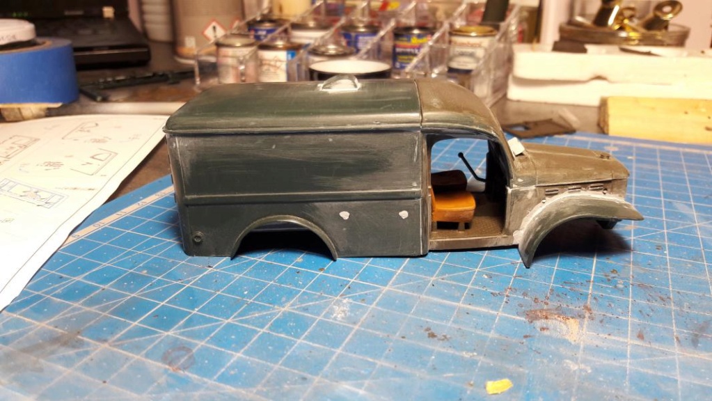 Dodge ambulance WC 54 1/35 Italier iVraiment FINI !!!!!! - Page 2 4016