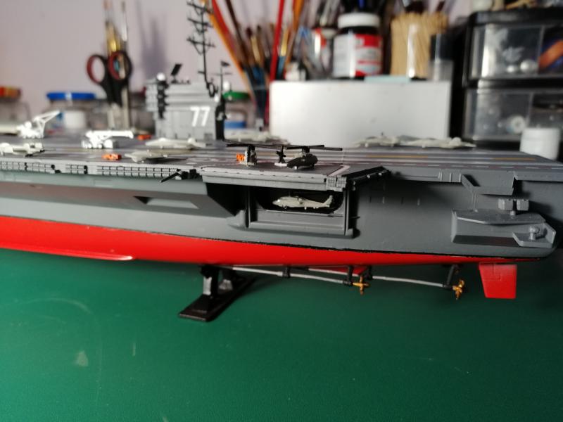 [ITALERI] Porte-avions nucléaire USS GEORGE H.W. BUSH CVN-77 1/720ème Réf 5534 4923