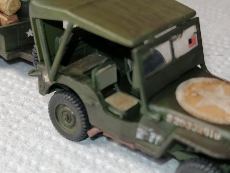 Jeep Heller de la boite à rabiot 1/72 FINI!!!!!!!!!! 775