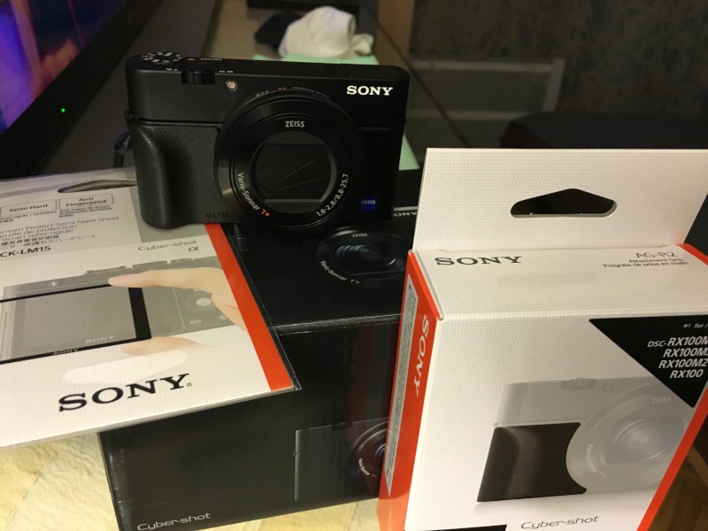 [VENDU] Sony RX100 IV et accessoires 2015-129