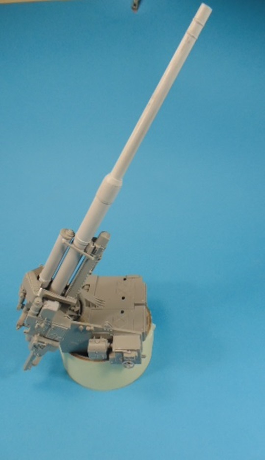 flak 40  12,8 cm   zwilling  takon 1/35 Dsc01326