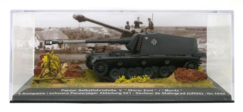 [TRUMPETER] Panzer Selbstfahrlafette V  "Stürer Emil" /  "Moritz" (74) Sturer10