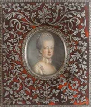 Miniature de Marie Antoinette à rapprocher du portrait de Ducreux Zzzd11