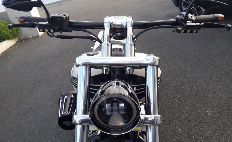 Softail Breakout - Page 24 20151110