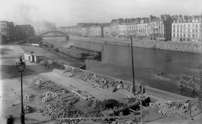 NANTES AVANT LES TRAVAUX DE COMBLEMENT Comb-b10