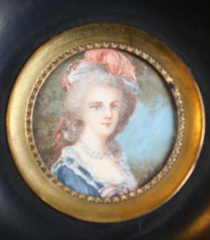 Collection : miniatures de Marie Antoinette et de ses proches - Page 8 12333910