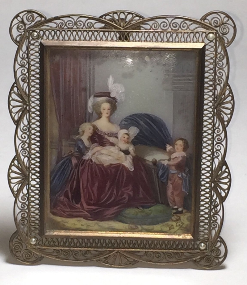 Collection : miniatures de Marie Antoinette et de ses proches - Page 7 S-l16011