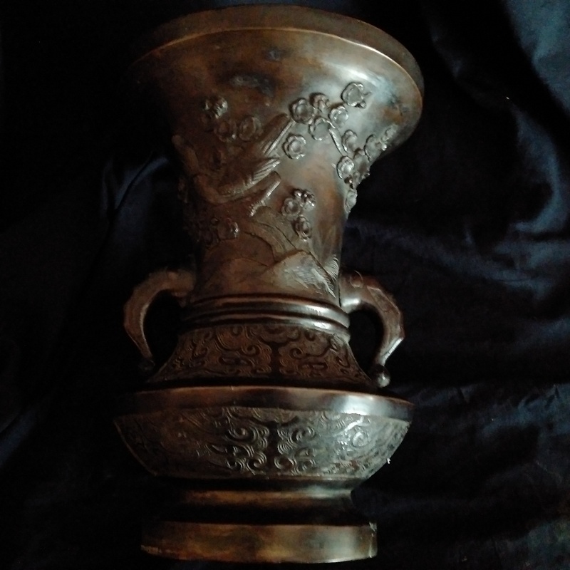 Question sceau vase chinois en bronze ? (besoin d'un ours sachant lire le chinois ) Img_2066