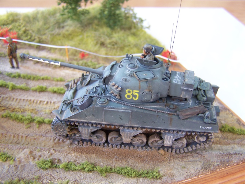 Sherman Mk I ( tamiya, eduard ) au 1/35eme - Page 3 100_8310