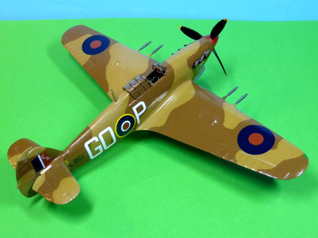 [Airfix vs Revell] - Hawker Hurricane Mk IIC en duo - Page 8 Amk28410