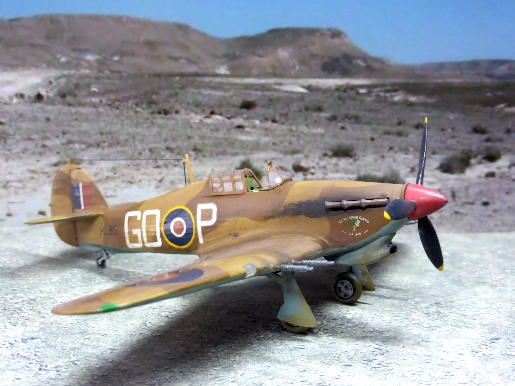 [Vintage] - AIRFIX Hawker Hurricane Mk IIC - FINI Amk29810
