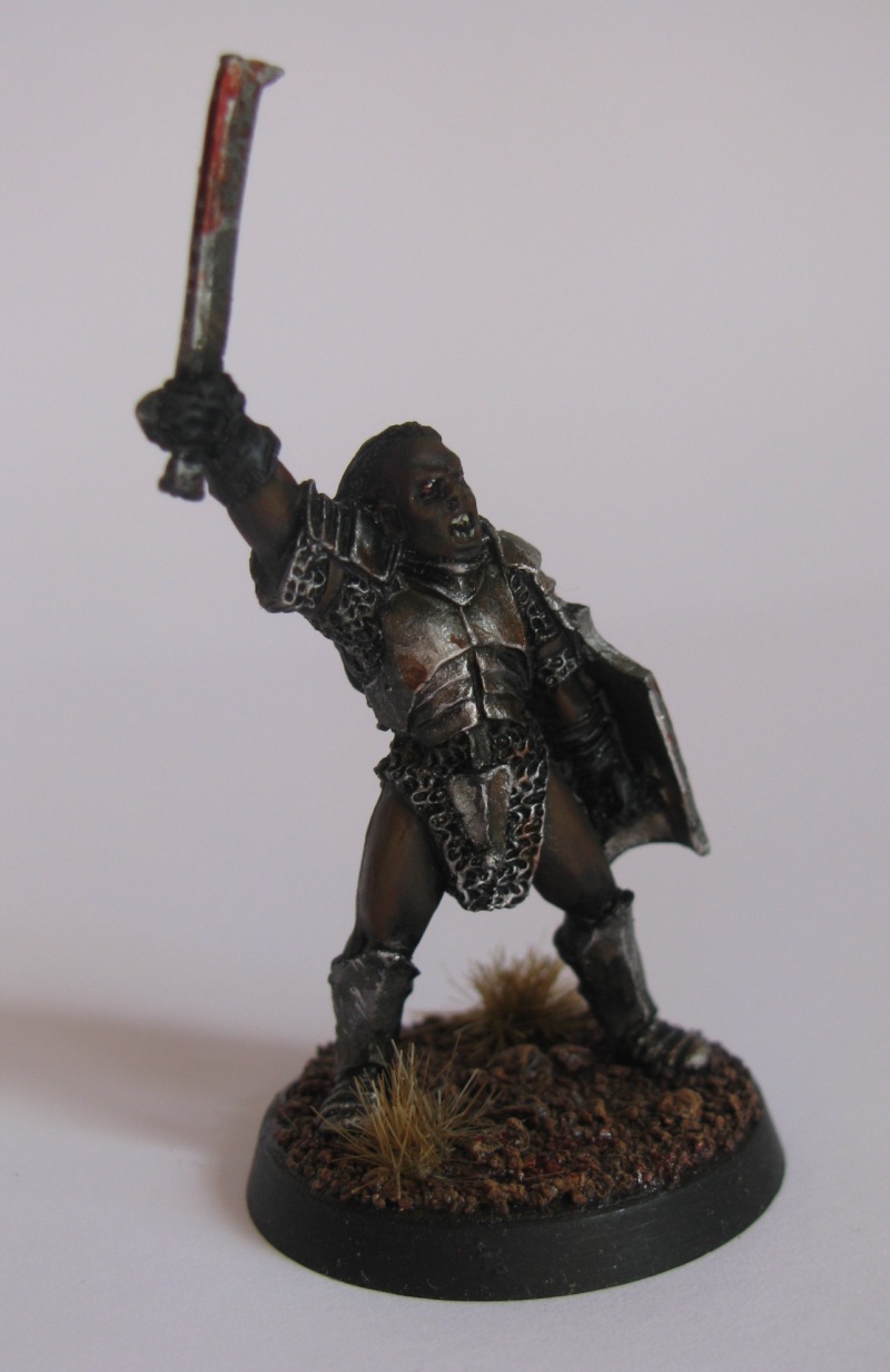 Isengard - Capitaine Uruk hai et Grima langue de serpent Capita11