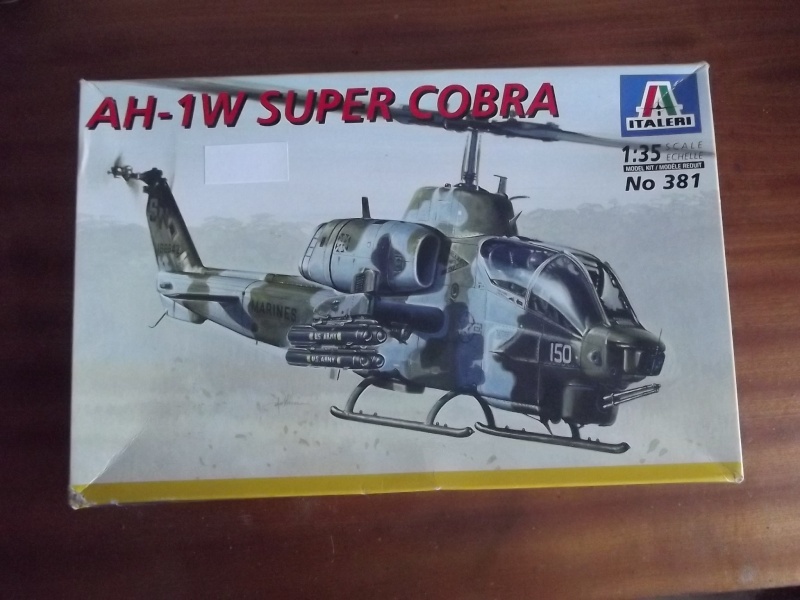 AH-1W Super Cobra Italeri 35e Dscf1141