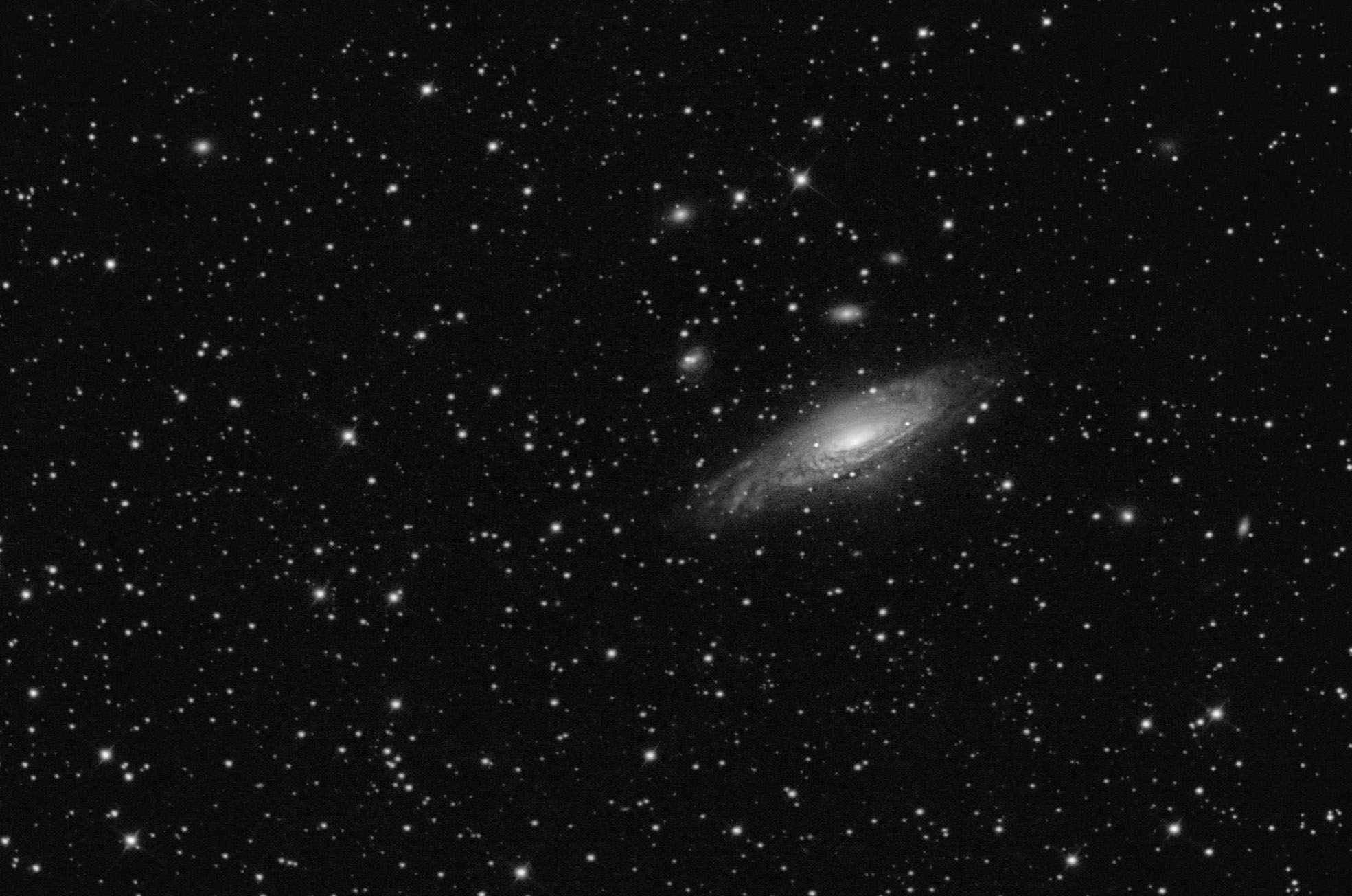 NGC 7331 and the Stephan's quintet  Nb-cro10