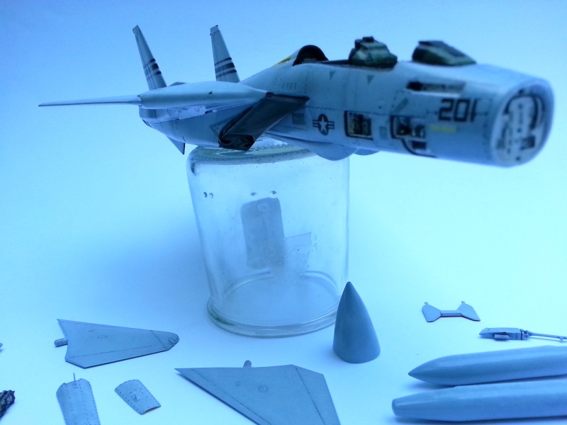 graphix - F-14D Tomcat Model Graphix 1/72eme... 20151011