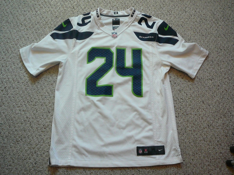 Marshawn Lynch jersey Game or Limited? P1220210