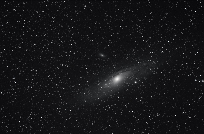 Mes deux premières photos de M31 + ajout Androm10