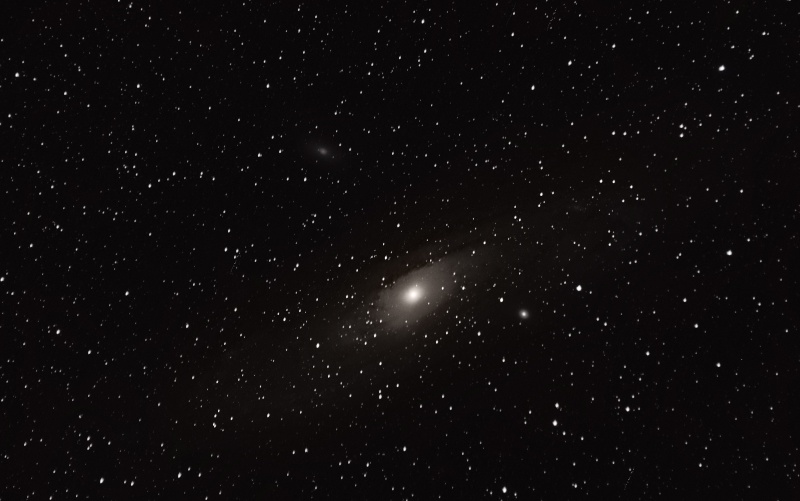 Mes deux premières photos de M31 + ajout Zoomsu11