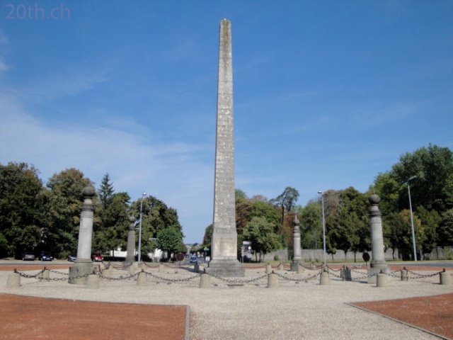 Maquette d'un monument dédié à Louis XVI Font10