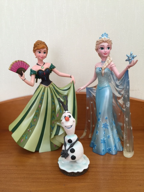 Disney Haute Couture - Enesco (depuis 2013) - Page 21 A310