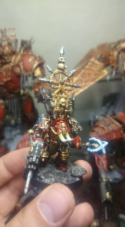 La 12ème, seule et unique championne de KHORNE...Les WORLD EATERS 12119111