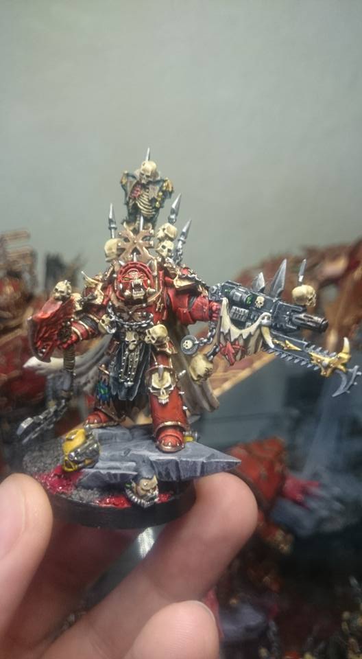 La 12ème, seule et unique championne de KHORNE...Les WORLD EATERS 12140811