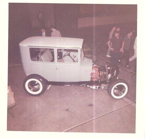 Vintage Car Show pics (50s, 60s and 70s) - Page 14 12006314