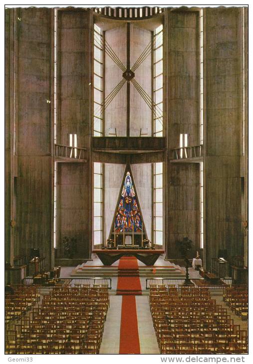 Église Notre-Dame de Royan  (France) - Guillaume Gillet et Marc Hébrard 218_0010
