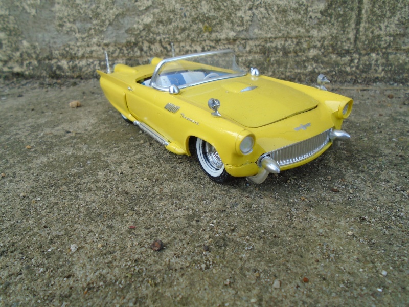 1957 Ford Thunderbird - Customizing kit  - Trophie Series - amt - 1/25 scale Dsc00315