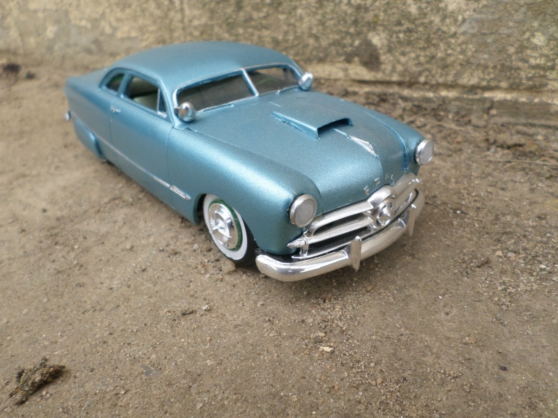 1949 Ford coupe - Customizing kit - Trophie series - 1/25 scale - Amt -  Sam_2615