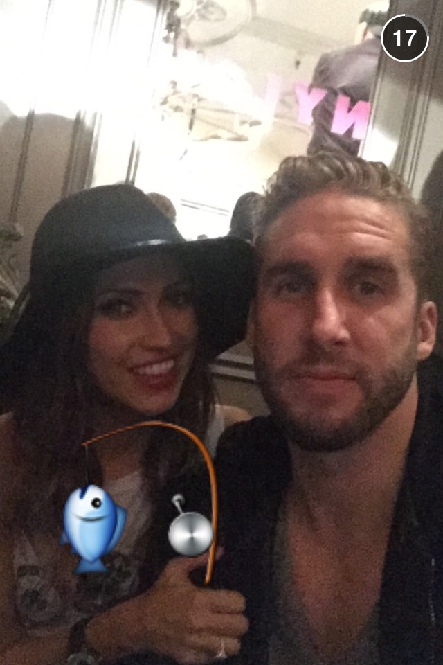 Bachelors - Kaitlyn Bristowe - Shawn Booth - Fan Forum - General Discussion - #2 - Page 74 Image_12