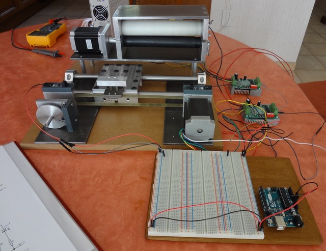 Arduino Uno pour piloter une perforatrice de cartons d'orgue Perfo_10