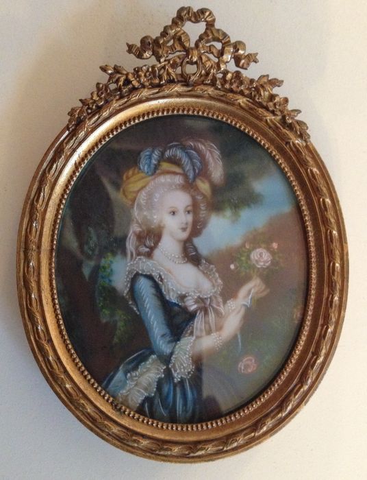 Collection : miniatures de Marie Antoinette et de ses proches - Page 8 229e9210