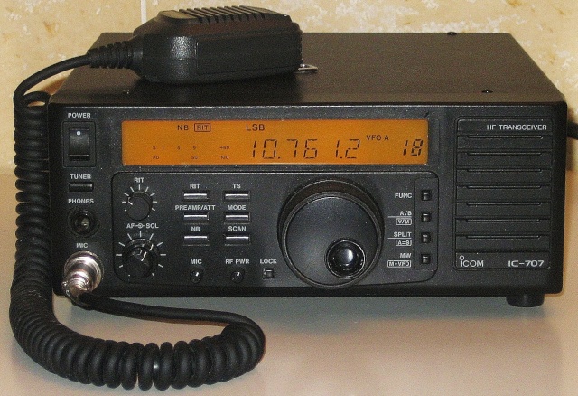 IC-707 - Icom IC-707 Icom_i11