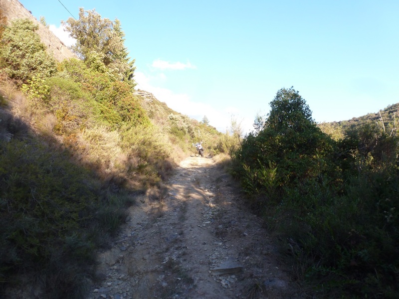 tours de roue à Lagrasse le 03.10.2015 Moitie24