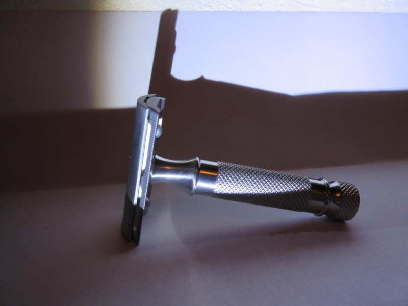 Ikon Shavecraft 104 "Tech" Img_3524