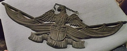 cast eagle with flags and shield plaque Water123
