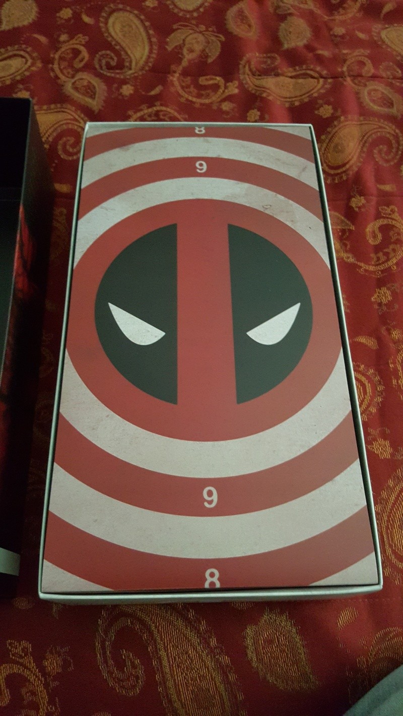Unboxing Sideshow's "Deadpool" 1/6th Scale! *Pic Heavy* 20151111