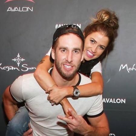 Repost - Kaitlyn Bristowe - Shawn Booth - Fan Forum - General Discussion - #3 - Page 51 15101010