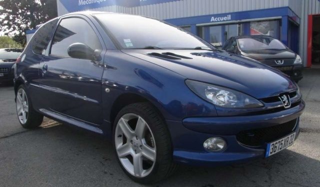 206 1.6 hdi bleu montebello avec gps Screen12