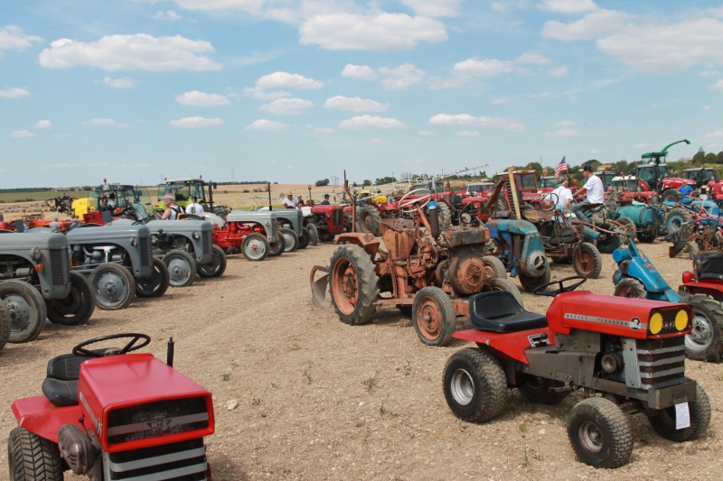 16  MONS  Fête des battages les 1 & 2 Août 2015 Img_2619