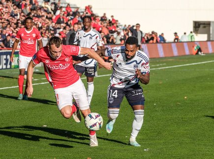 18e journée de Ligue 2 BKT : Nîmes Olympique - FC Metz  8f9e5c10