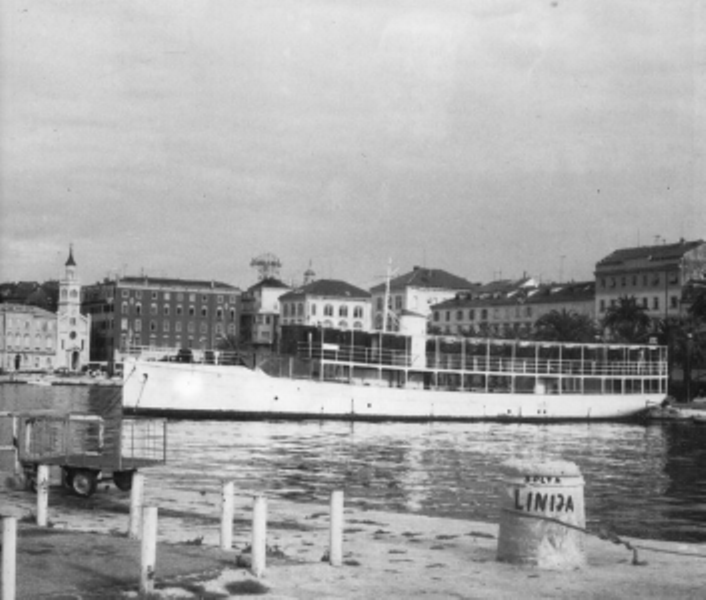 Brodovi i podmornice Jugoslavenske ratne mornarice - Page 7 Istran11
