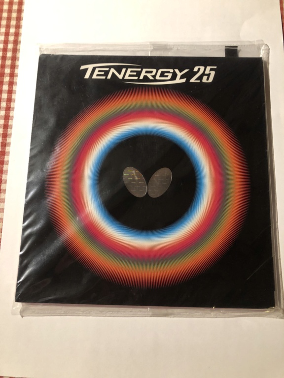 Tenergy 25 2,1mm noir sur blister Ed608910