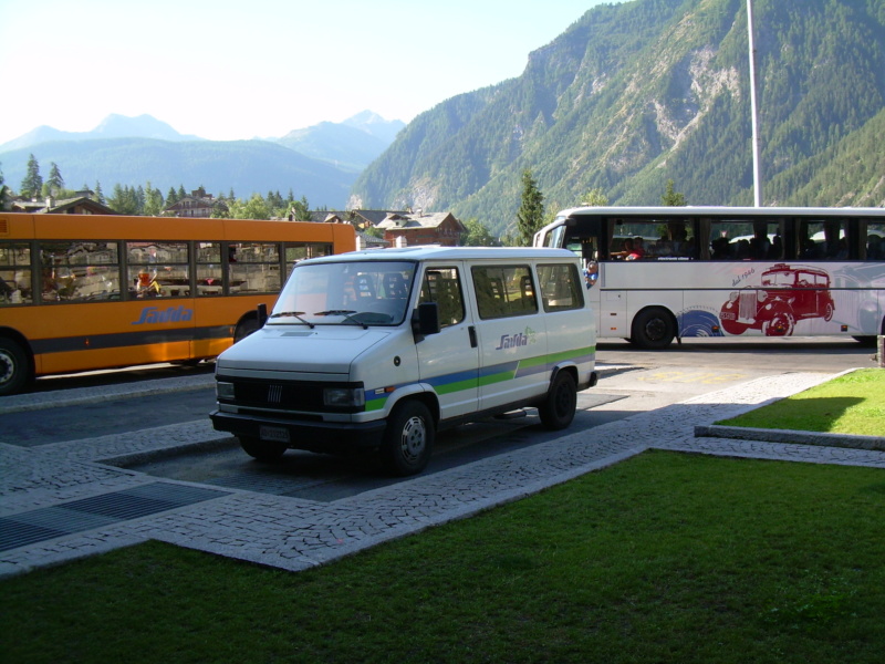 Divers cars et bus italiens (I) - Page 7 Fiat_d10