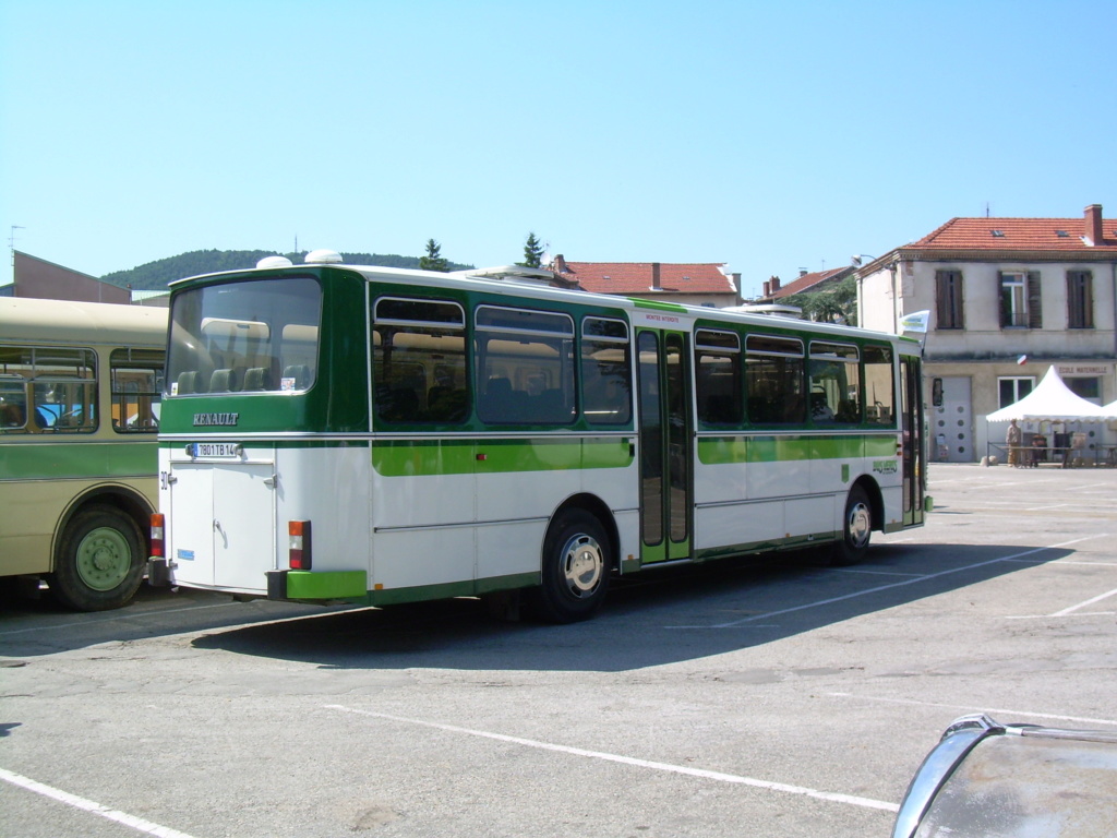 les Bus Verts du Calvados  Renaul37